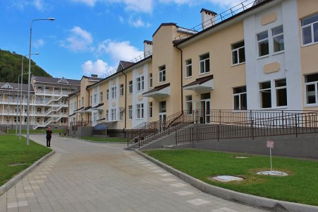 82d9853908.jpg